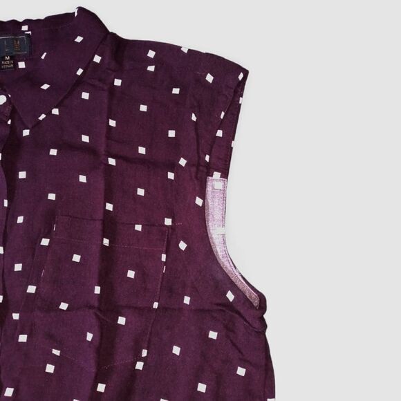 ❤️SALE! PRICE FINAL!❤️ OLM SHORT SLEEVE SQUARE PRINT TWIST FRONT CROP TOP SIZE M - Picture 3 of 7